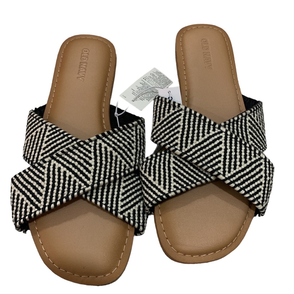 Nwt Old Navy Woven Sandals sz 6.5